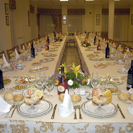 Hostal Castilla Бенавенте Екстер'єр фото